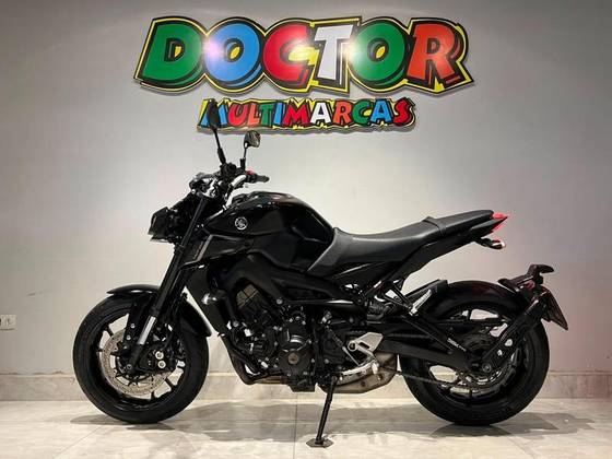 YAMAHA MT-09 YAMAHA MT-09